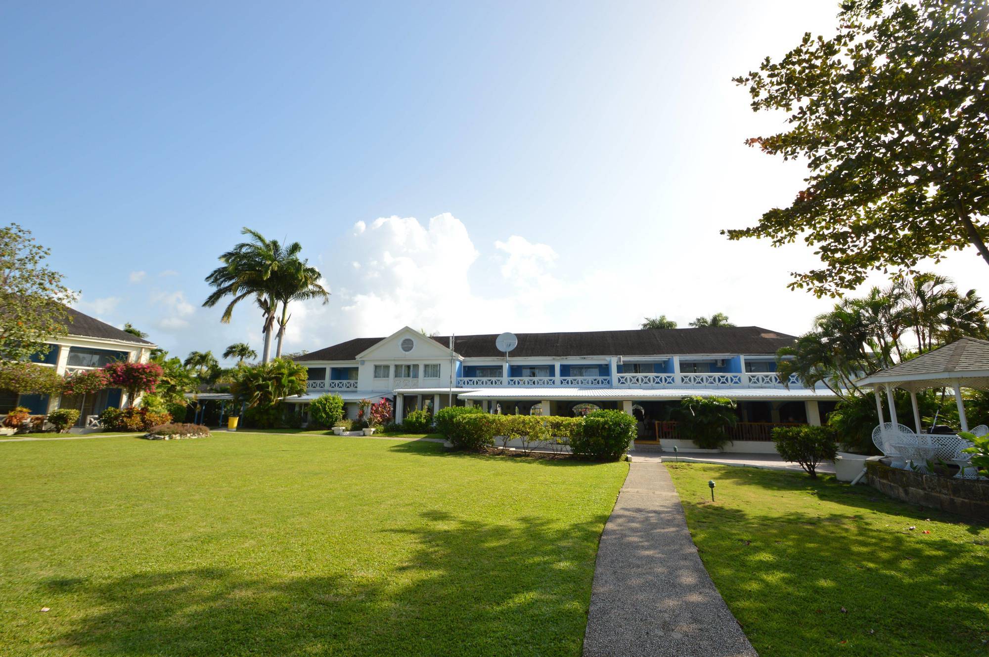 Starfish Discovery Bay The Hole Exterior photo